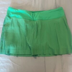 Lululemon pleated skort
